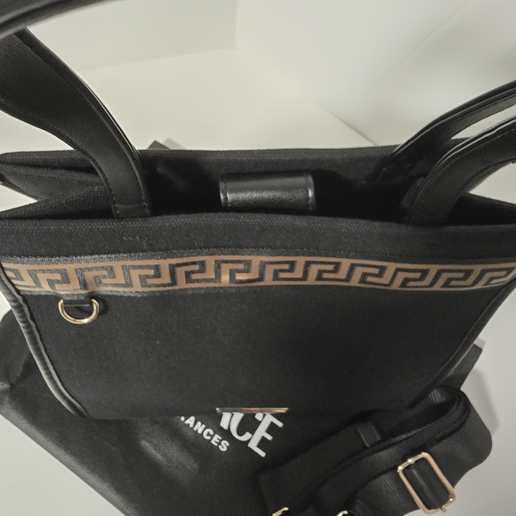 Versace Black And Gold Tote Bag With Dust Bag - NEW - Picture 15 of 17